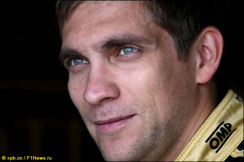 Виталий Петров