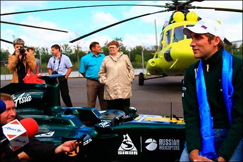 Виталий Петров