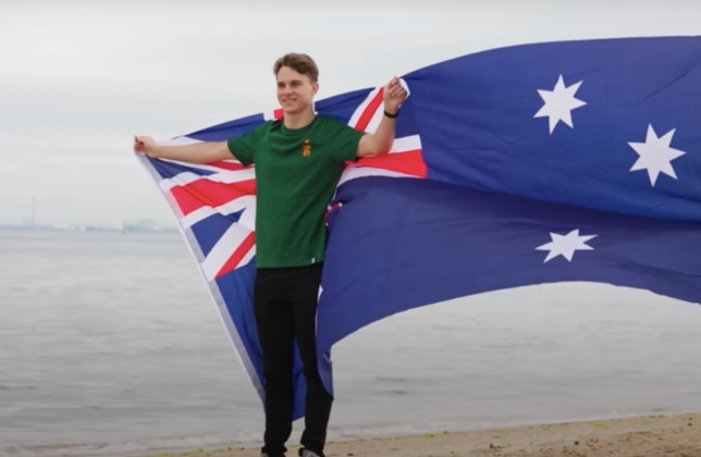 Оскар Пиастри, кадр из ведеодневринка McLaren