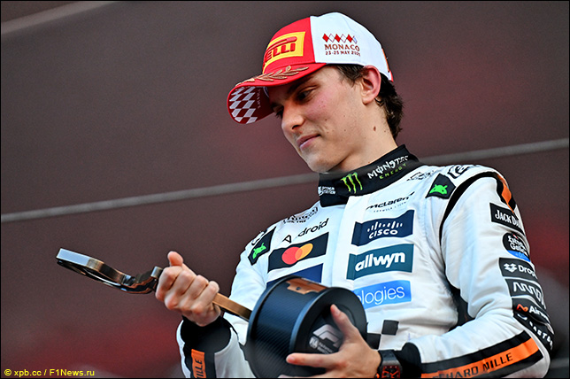 Оскар Пиастри