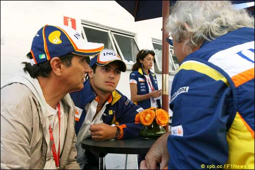 Отец и сын Пике, Флавио Бриаторе