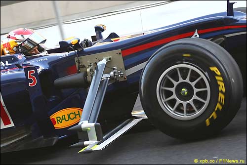 Себастьян Феттель на тестах Pirelli