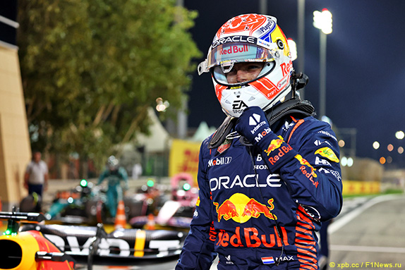 Макс Ферстаппен выиграл квалификацию в Бахрейне