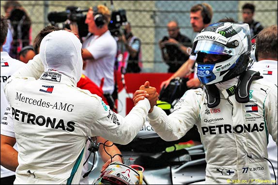 Валттери Боттас выиграл квалификацию в Шпильберге