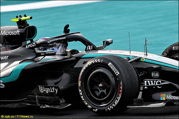 Андреа Кими Антонелли выиграл Гран При Японии, одержав вторую победу подряд