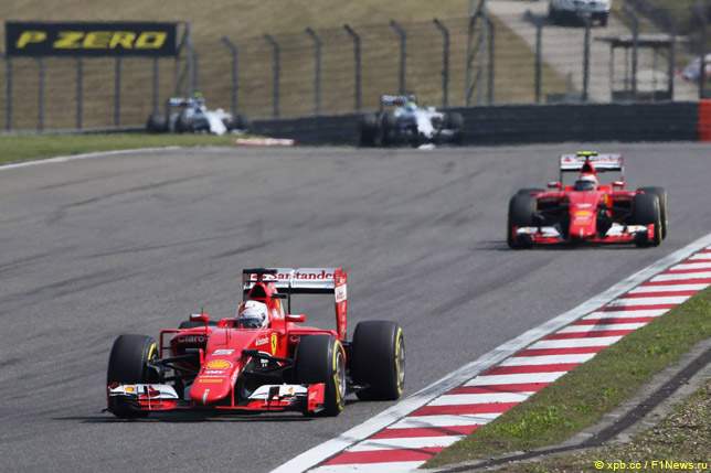 Себастьян Феттель и Кими Райкконен на Гран При Китая