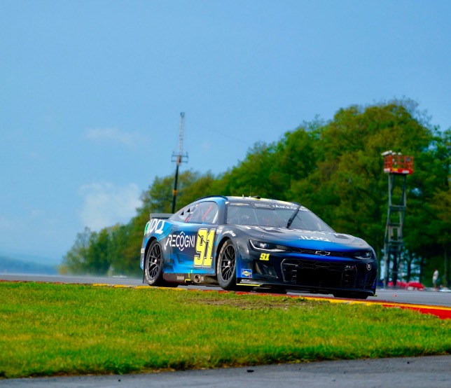 Кими Райкконен за рулём машины №91 на трассе в Уоткинс-Глен, фото пресс-службы Trackhouse Racing