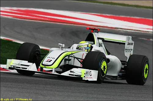 Дженсон Баттон - победитель квалификации в Барселоне