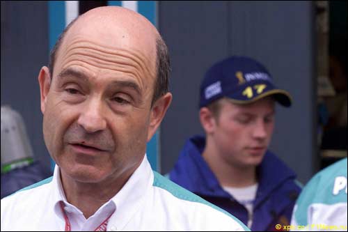 Петер Заубер и Кими Райкконен, 2001 г.