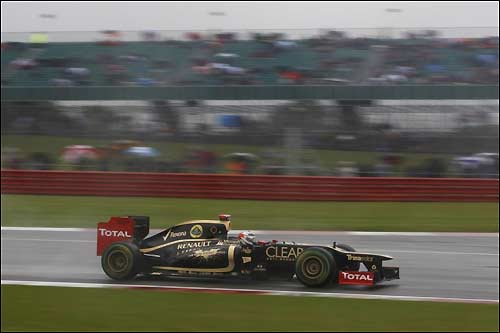 Кими Райкконен на тренировках в Сильверстоуне