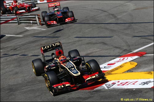 Кими Райкконен в гонке в Монако