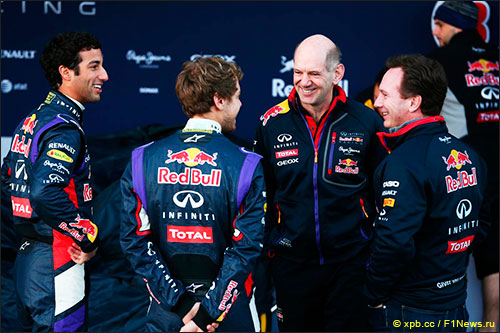 Риккардо, Феттель, Ньюи и Хорнер