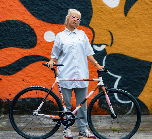 Художница Мари Бальбинот, фото из социальных сетей