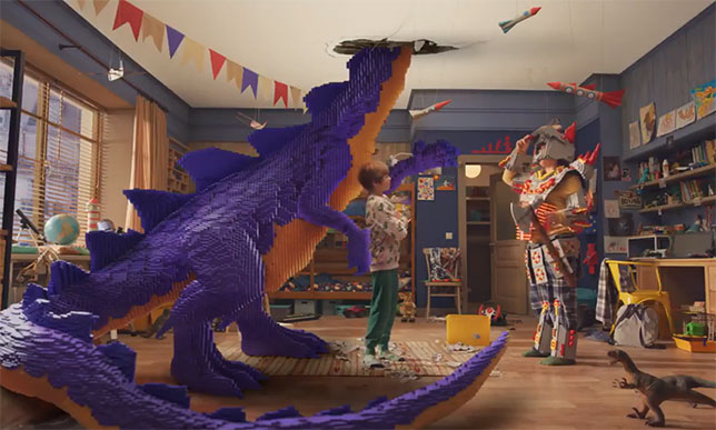 Кадр из нового видеоролика Renault