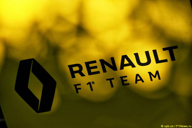Логотип Renault