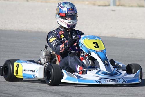 Даниэль Риккардо за рулём своего карта