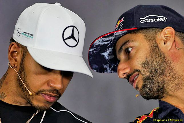 Льюис Хэмилтон и Даниэль Риккардо