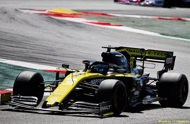 Даниэль Риккардо на трассе Гран При Испании