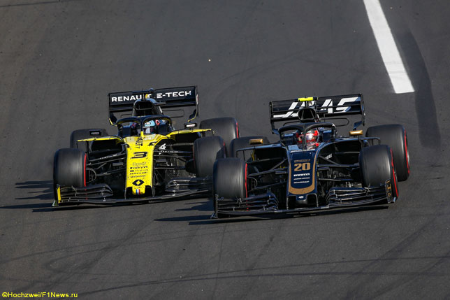 Борьба Даниэля Риккардо и Кевина Магнуссена