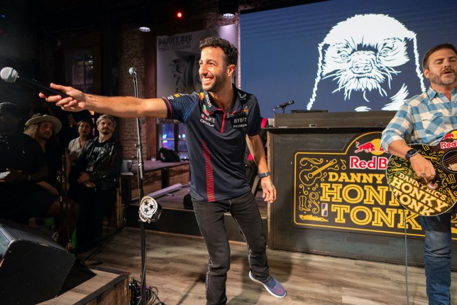 Даниэль Риккардо весело провёл время в Нэшвилле, фото Red Bull