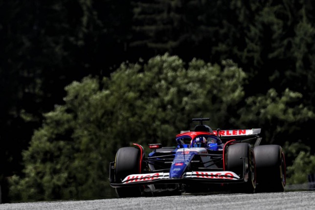 Даниэль  Риккардо на трассе в Шпильберге, фото XPB