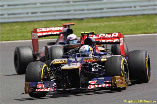 Жан-Эрик Вернь и Даниэль Риккардо на Гран При Великобритании