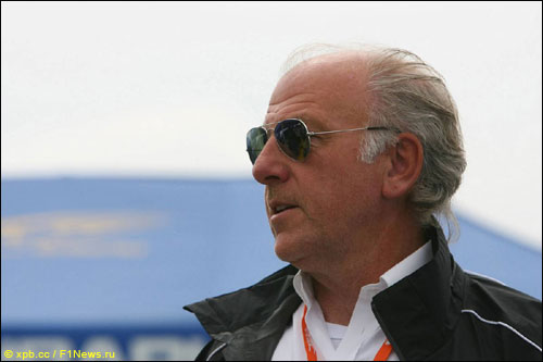 Дэйв Ричардс