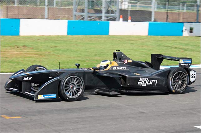 Педро де ла Роса на тестах в Донингтоне