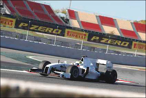 Педро де ла Роса на стеатх в Барселоне