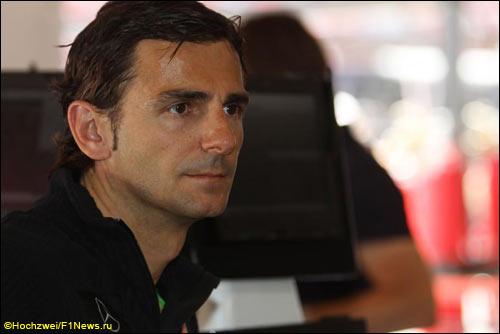 Резервный гонщик McLaren Педро Мартинес де ла Роса