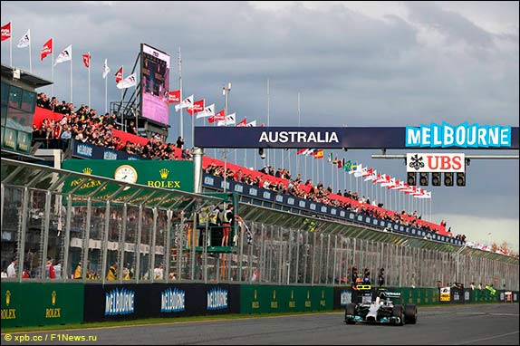 Нико Росберг выиграл первую гонку сезона в 2014-м