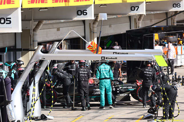 Джордж Расселл