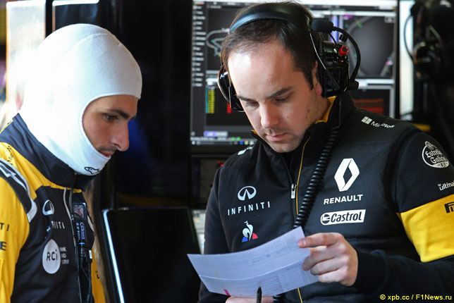 Карлос Сайнс 