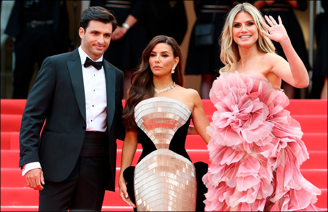 Карлос Сайнс, Ева Лонгория и Хайди Клум (Photo: Justjared.com)