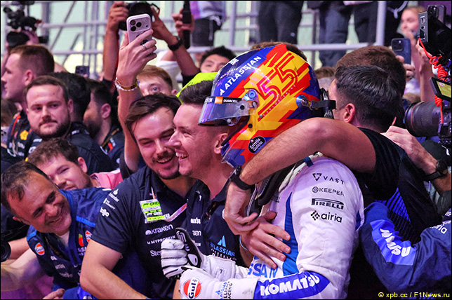 Карлос Сайнс