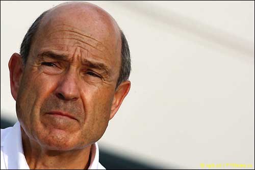 Петер Заубер