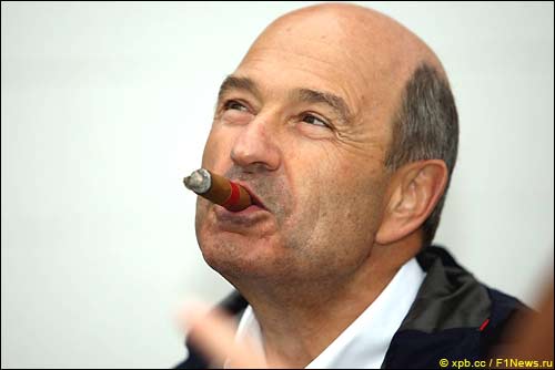 Петер Заубер