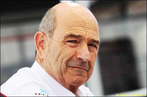 Петер Заубер