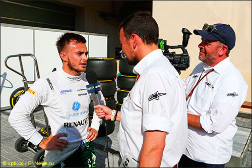 Уилл Стивенс