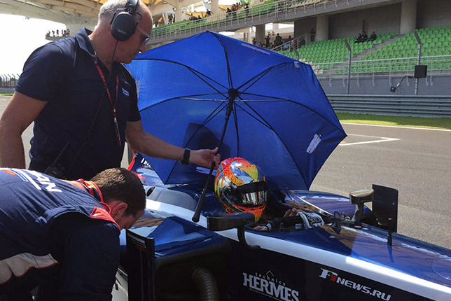 Артём Маркелов на стартовой решётке в Малайзии