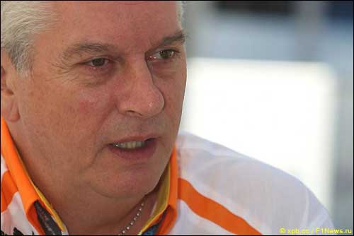 Пэт Симондс