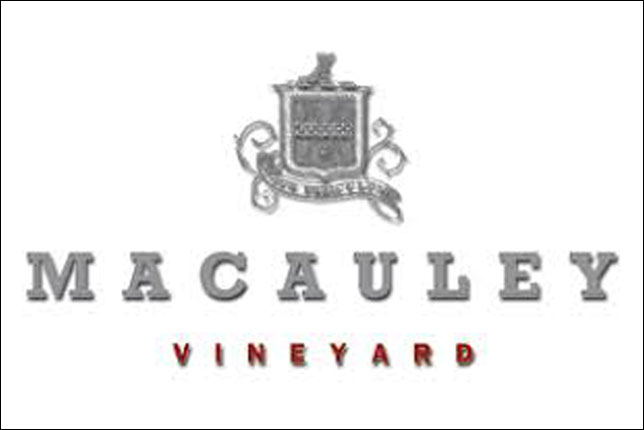 Логотип Macauley Vineyard