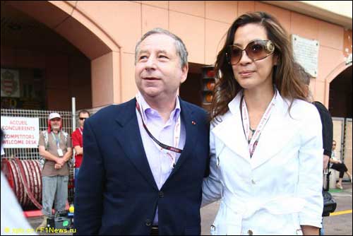 Жан Тодт и Мишель Йео