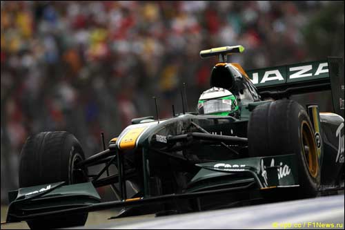 Хейкки Ковалайнен во время квалификации на Интерлагосе