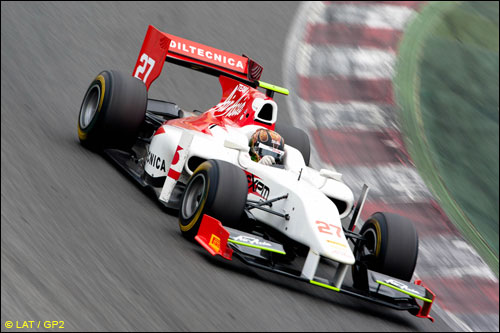 Давиде Вальсекки на тестах в Барселоне