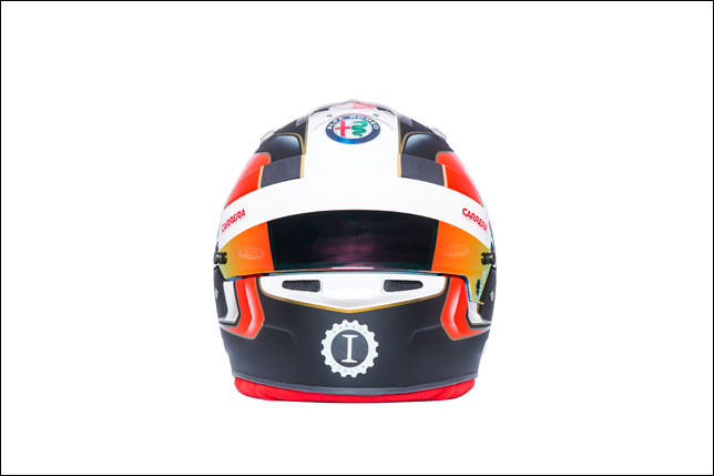 Логотип Garage Italia на шлеме Шарля Леклера