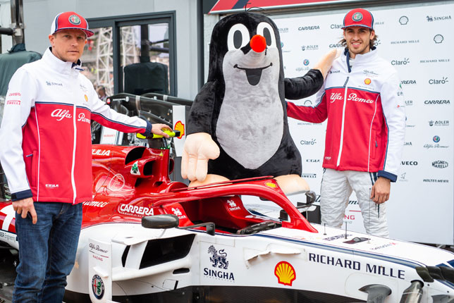 Гонщики Alfa Romeo и Крот