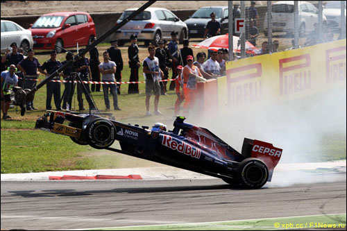 Авария Жана-Эрика Верня в Гран При Италии 2012