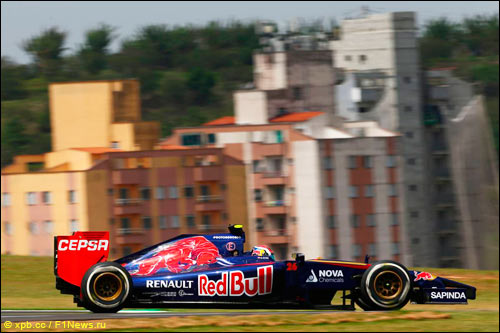 Даниил Квят