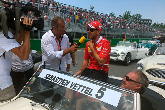 Себастьян Феттель на параде пилотов в Монреале